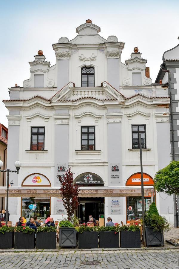 Soho Apartment Písek Exterior photo